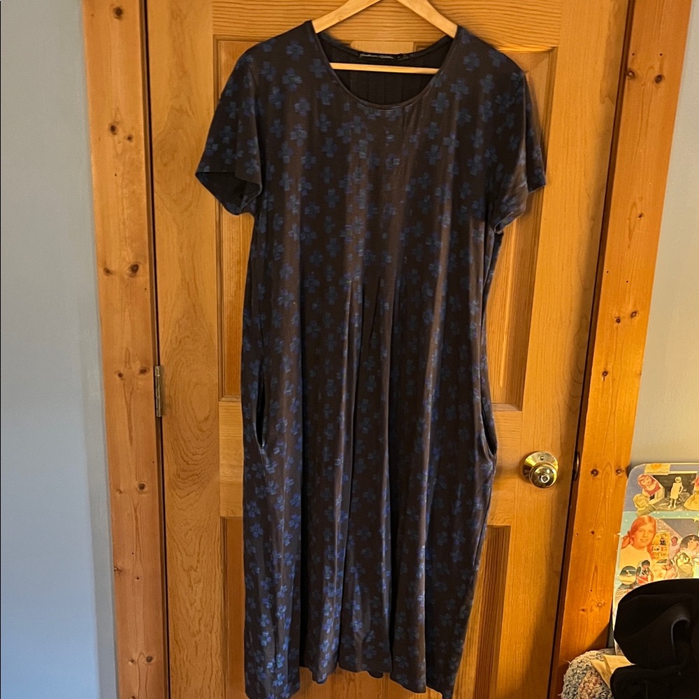 Elegant Blue Patterned Dress
